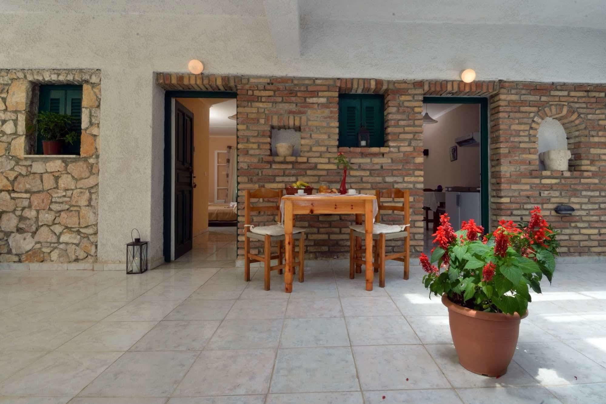 Damaskis Kassiopi Studios Exterior foto